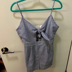 Everly Romper never worn size L